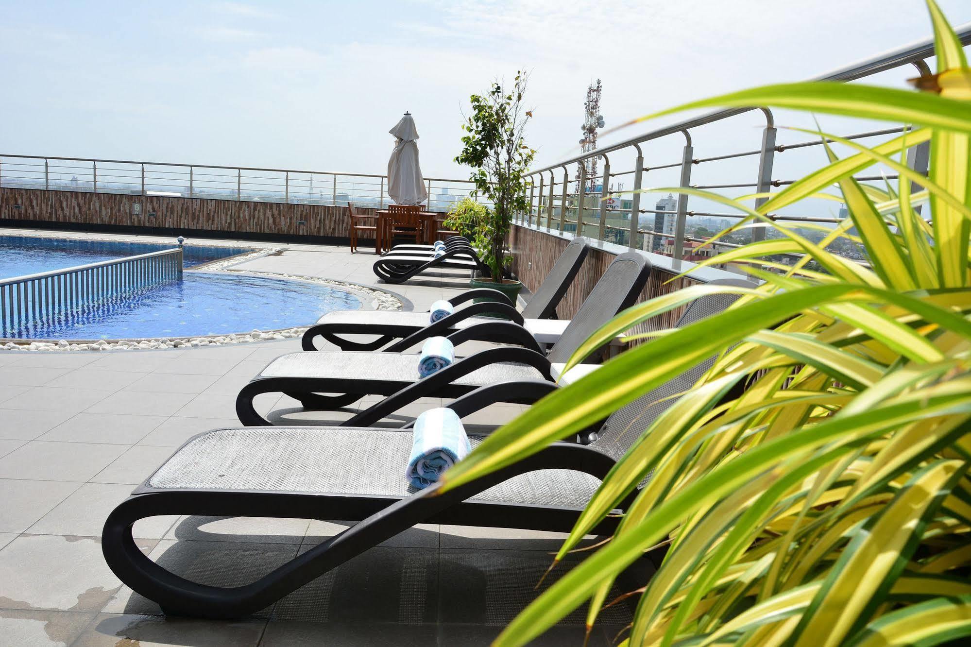 Pearl Grand Hotel Colombo Ngoại thất bức ảnh